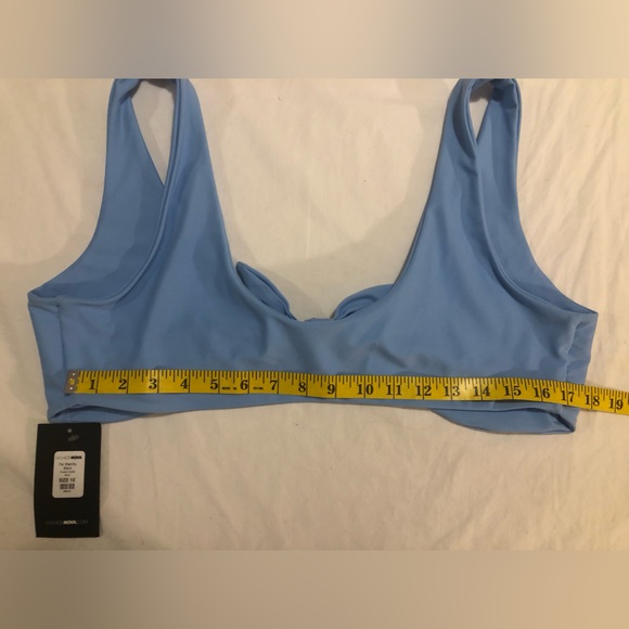 Fashion Nova NWT pastel blue tie front bikini top, 1X - Picture 6 of 8